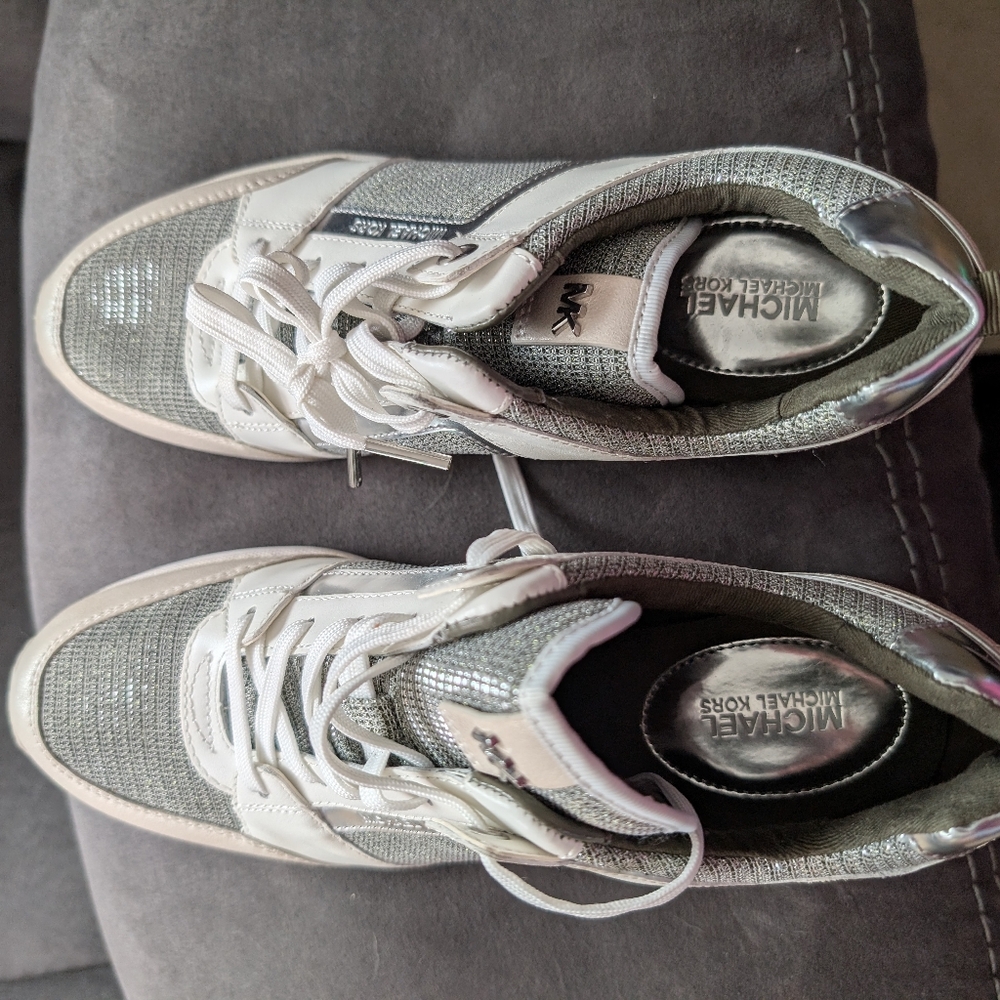 Michael kors shoes size 8.5